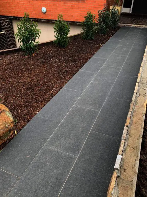 Lux Black Bluestone