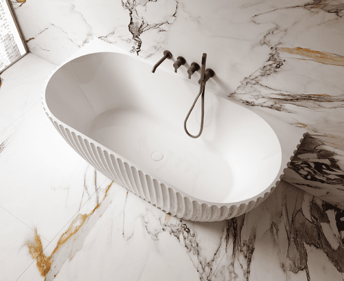 Lamont Collection Bathtub
