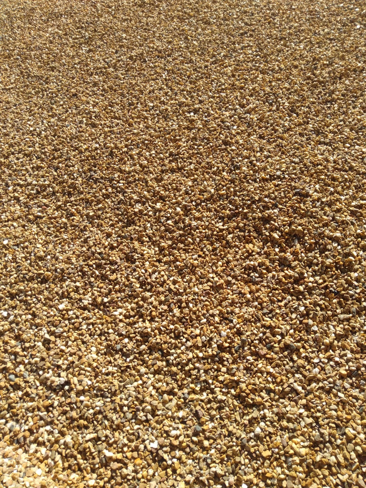 Golden Beach Pebbles 10mm / m³