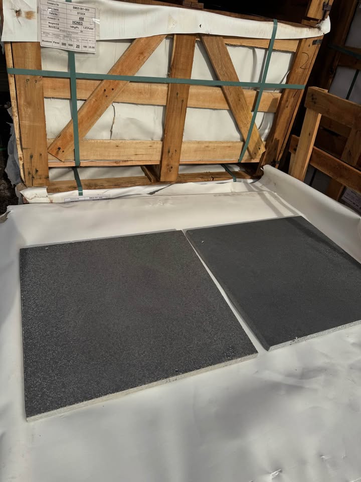 BM Classic Honed Bluestone Paver 500 Grit